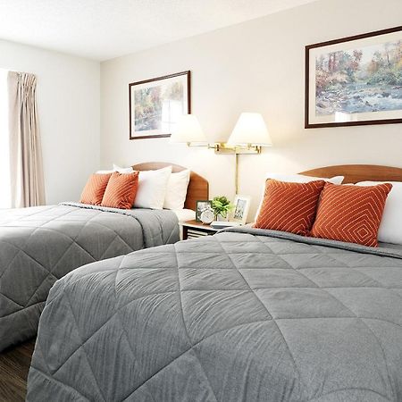 Intown Suites Extended Stay Raleigh Garner Nc Bagian luar foto